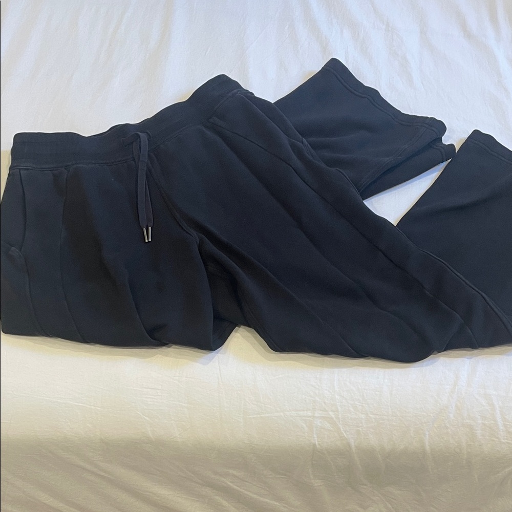 Lululemon Black Scuba Mid-Rise Wide-Leg Pant Regular
